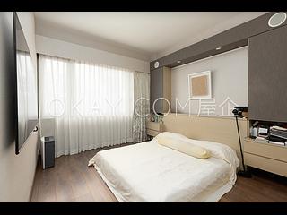 Mid Levels Central - Chenyu Court 11