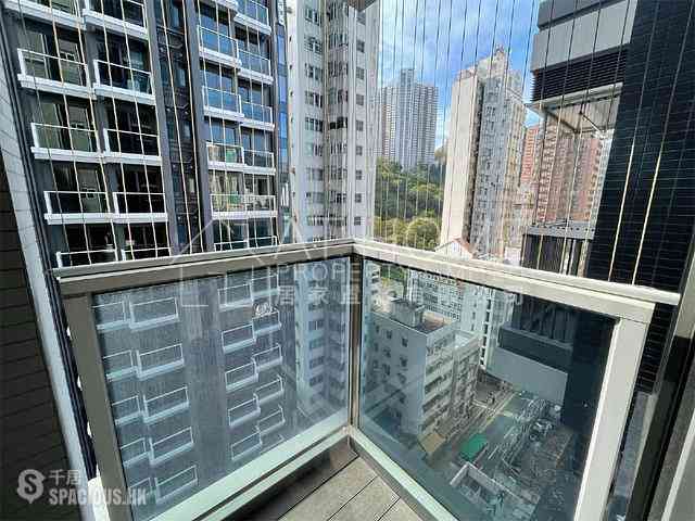 Ap Lei Chau - Hop Shi Building 12