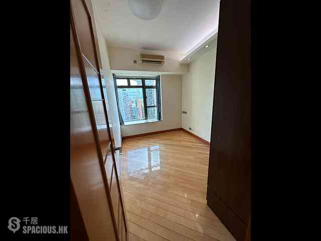 Hung Hom - Royal Peninsula 09
