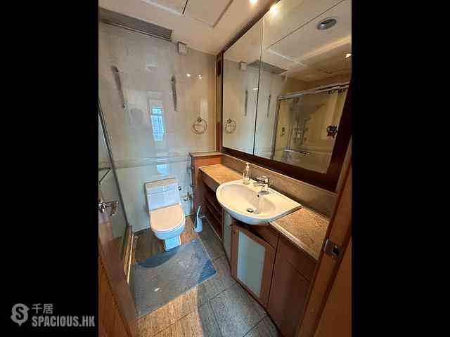 Hung Hom - Royal Peninsula 10