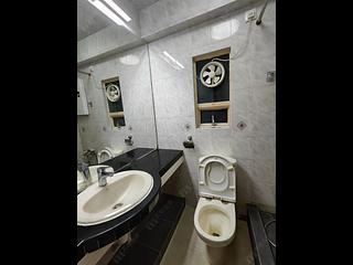 Tsuen Wan - Waterside Plaza Block 4 06