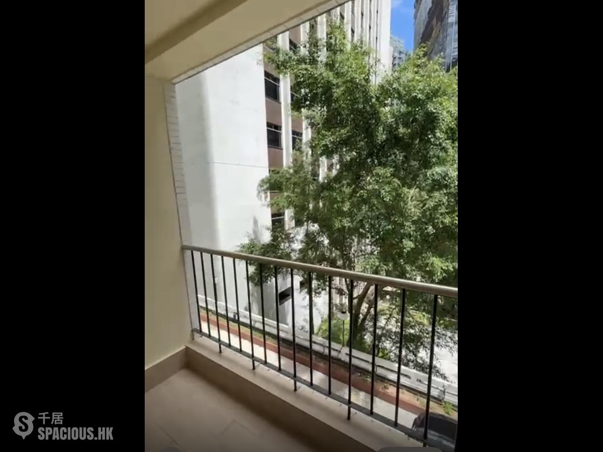 Wan Chai - Phoenix Court Block 5 01