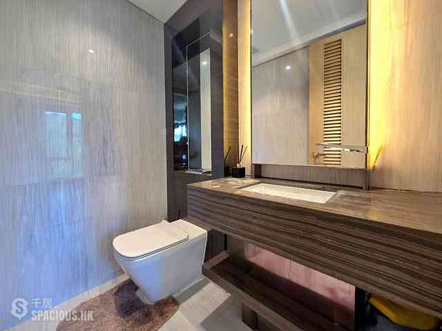 Tung Chung - The Visionary Tower 2 17