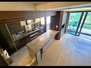 Tung Chung - The Visionary Tower 2 19