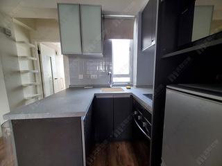 Poho - 43-45, Square Street 02