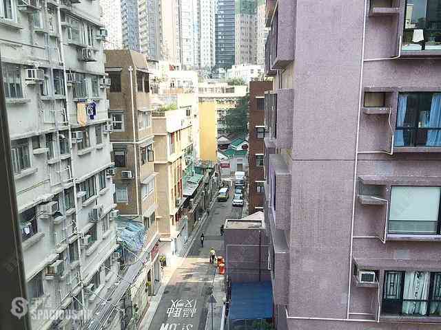 Poho - 43-45, Square Street 06