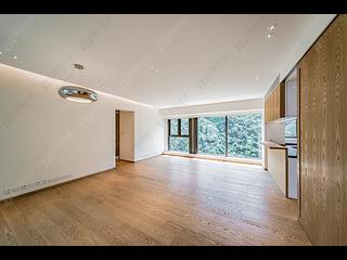 Mid Levels Central - Tavistock II 04