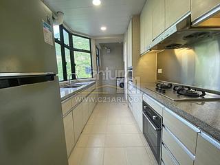 Repulse Bay - Grand Garden Block 3 02