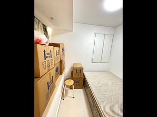 Sai Ying Pun - Kam Kwan Building 02