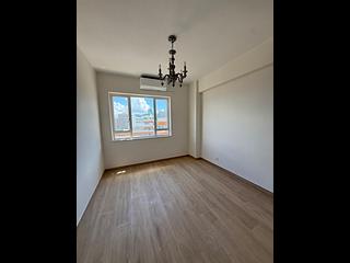 Braemar Hill - Summit Court Block D 04