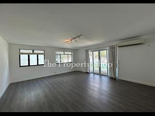 Clear Water Bay - Seacrest Villas 07