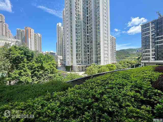 Tseung Kwan O - The Papillons Block 3 01