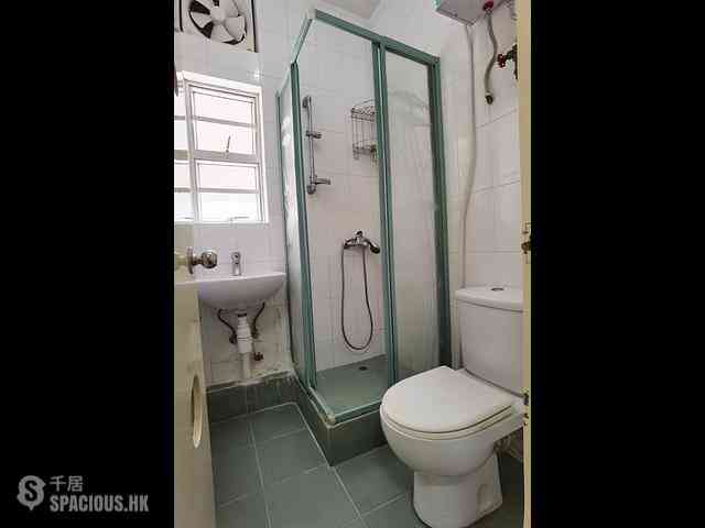 Kennedy Town - Hee Wong Terrace Block 10 04