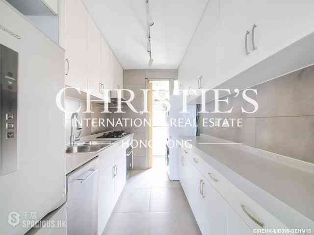 Stanley - Beach Pointe 10