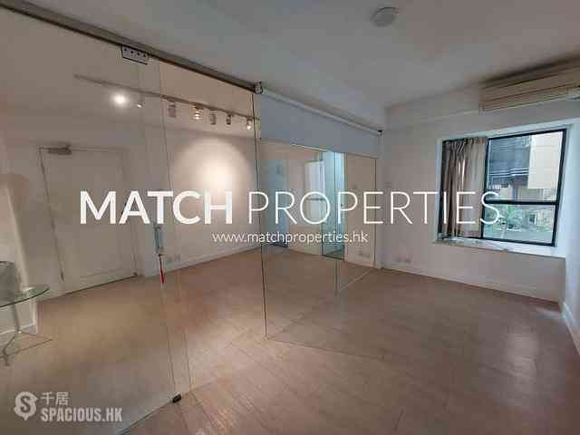 Wan Chai - Pinnacle Building 02