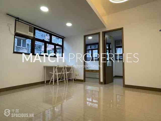 Sai Ying Pun - Wing Fong Mansion 03
