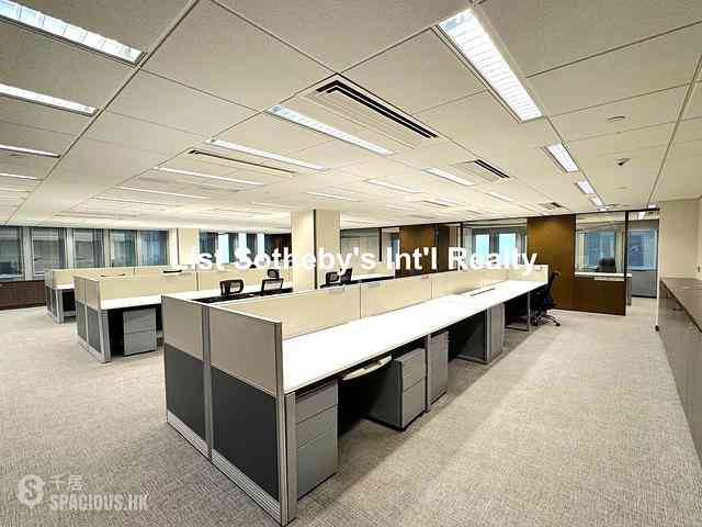 Central - Nan Fung Tower 01