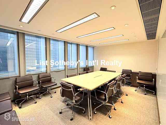 Central - Nan Fung Tower 02