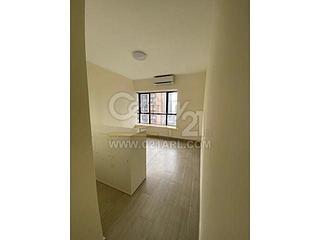 Mid Levels Central - Elegant Terrace Block 2 06