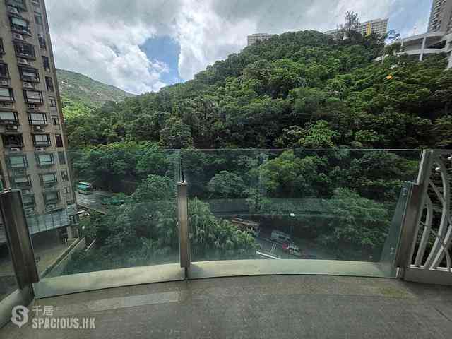 Tai Hang - The Legend Block 3 01