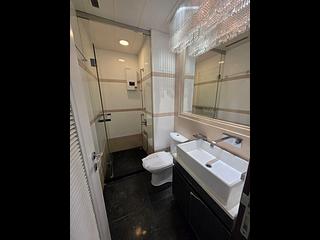 Tai Hang - The Legend Block 3 11
