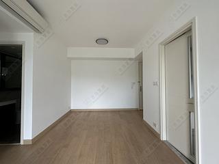 Tseung Kwan O - Monterey Block 3 03