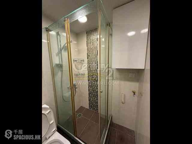 Wan Chai - Phoenix Court Block 5 09