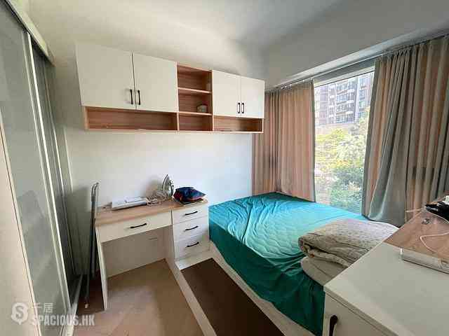Tung Chung - Century Link Phase 1 Tower 6B 05