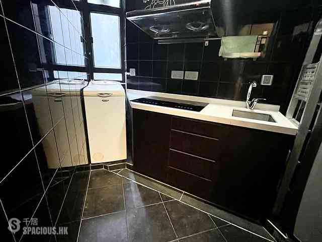 Quarry Bay - Kornhill Block G 09