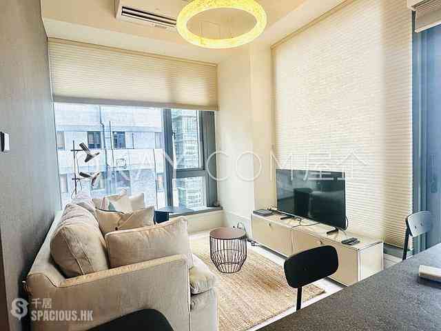 Wan Chai - Eight Star Street 03