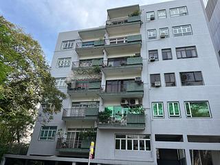 Happy Valley - 141-143, Blue Pool Road 27