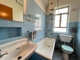 Happy Valley - 141-143, Blue Pool Road 17