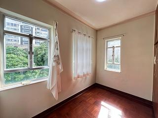 Happy Valley - 141-143, Blue Pool Road 16