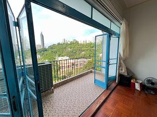 Happy Valley - 141-143, Blue Pool Road 05