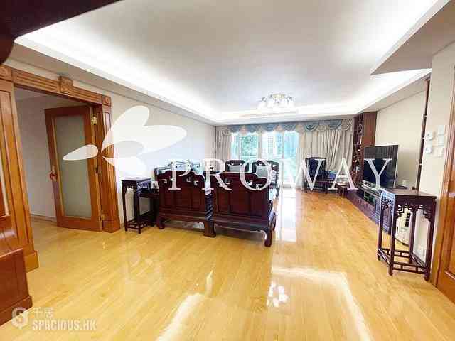 Pok Fu Lam - Baguio Villa Block 44 02