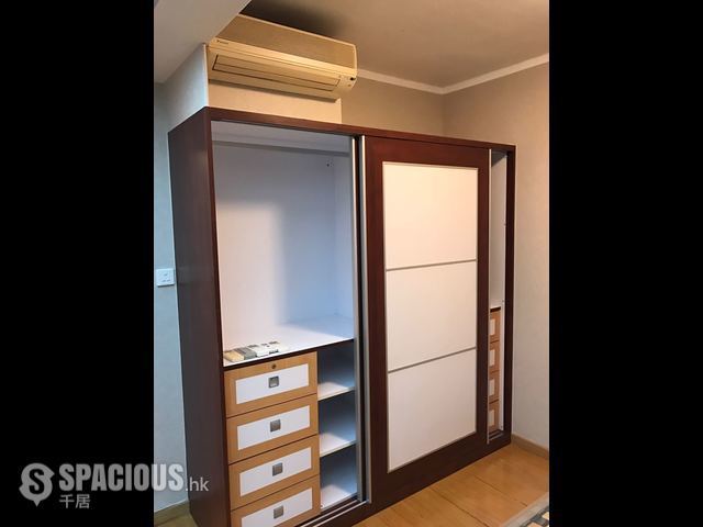 Sai Ying Pun - 119, First Street 01