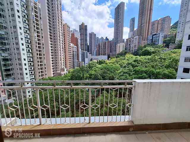 Mid Levels West - Hing Wah Mansion Block B 01