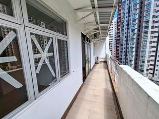 Mid Levels West - Hing Wah Mansion Block B 05
