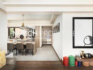 Mid Levels Central - Chenyu Court 05