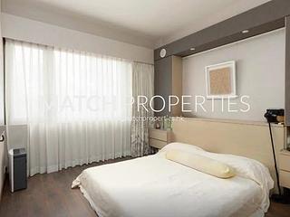 Mid Levels Central - Chenyu Court 07