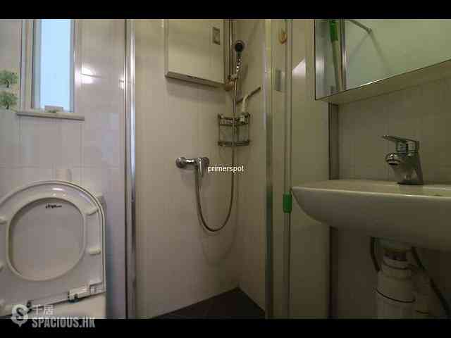 Wan Chai - Mountain View Mansion 05