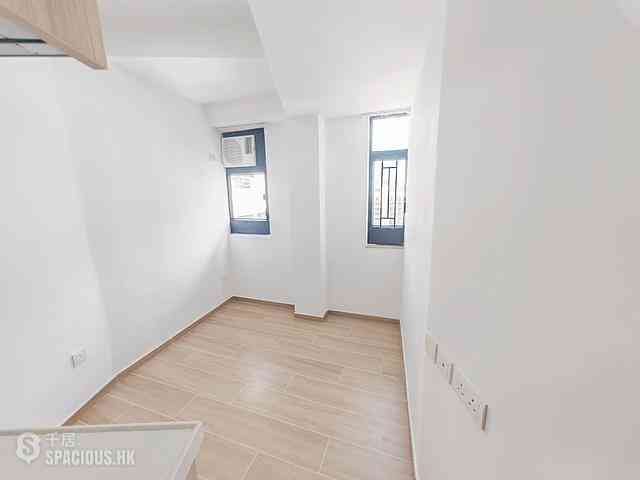 Jordan - New Lucky House 03