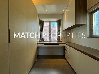 Tai Hang - Lily Court 10