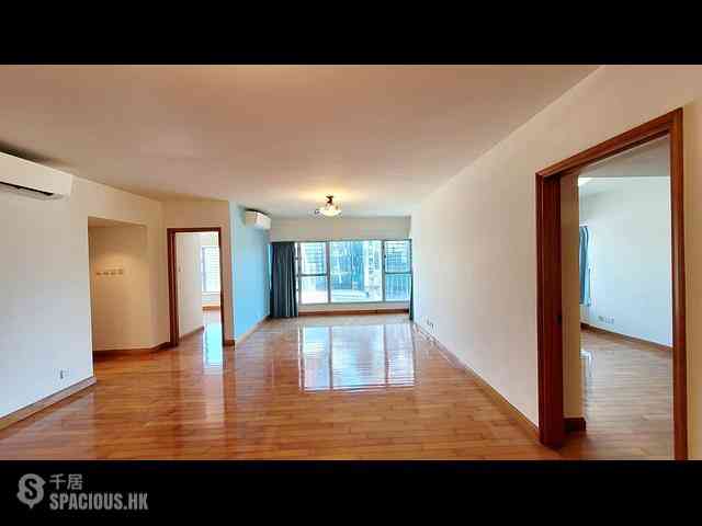 West Kowloon - The Waterfront Phase 2 Block 5 02