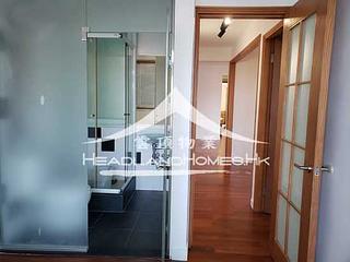 Discovery Bay - Discovery Bay Phase 5 Greenvale Village Greenburg Court (Block 2) 2 03