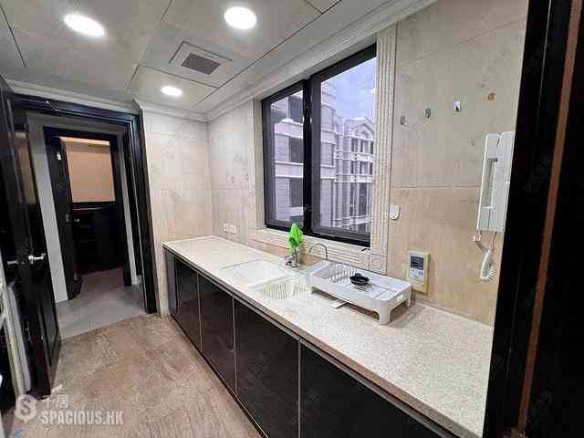 Yau Ma Tei - King'S Park Hill Block 7 (No.76) 04