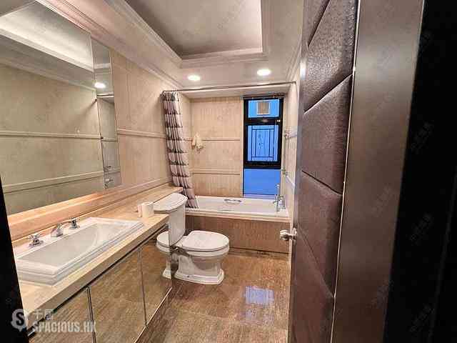 Yau Ma Tei - King'S Park Hill Block 7 (No.76) 05