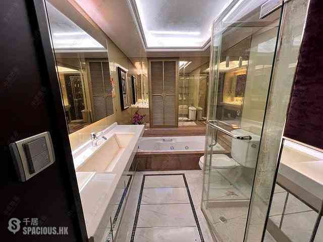 Yau Ma Tei - King'S Park Hill Block 7 (No.76) 09