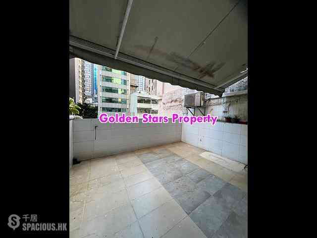 Sai Ying Pun - Koosing Building 01