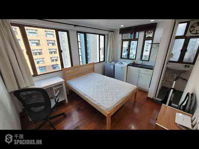 Sai Ying Pun - Wing Lee Building 03